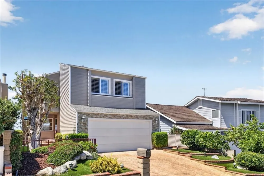 1361 La Mirada Laguna Beach, CA 92651