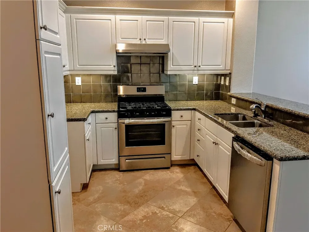 6954 Castor Chino, CA 91710