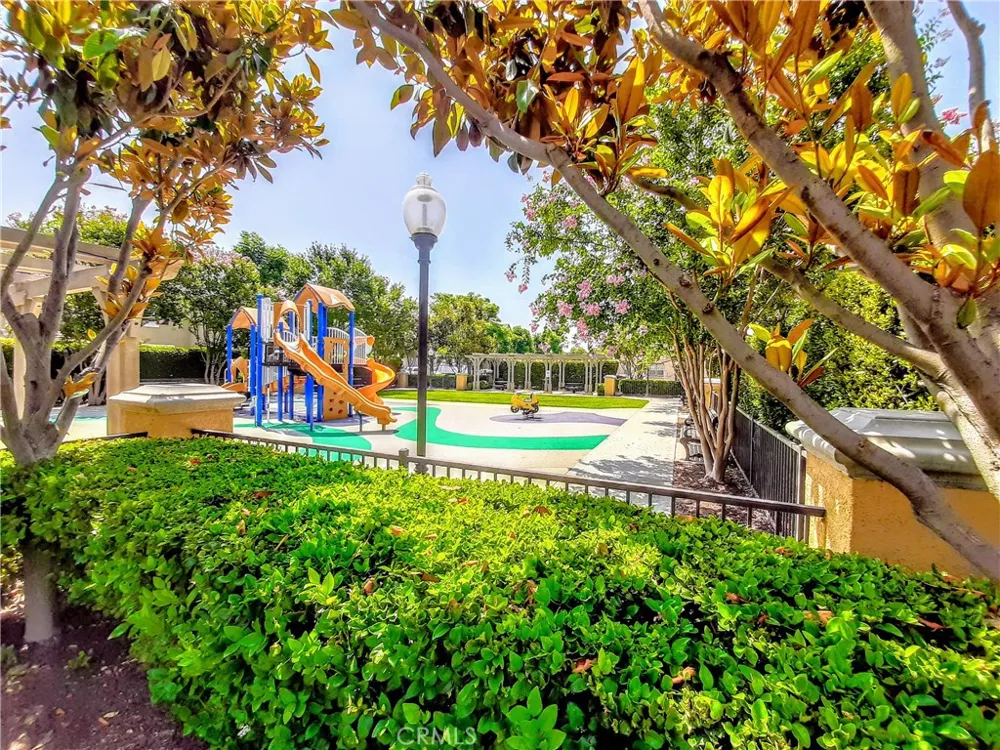 6954 Castor Chino, CA 91710