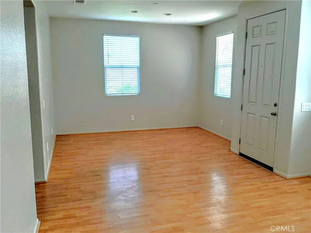 6954 Castor Chino, CA 91710