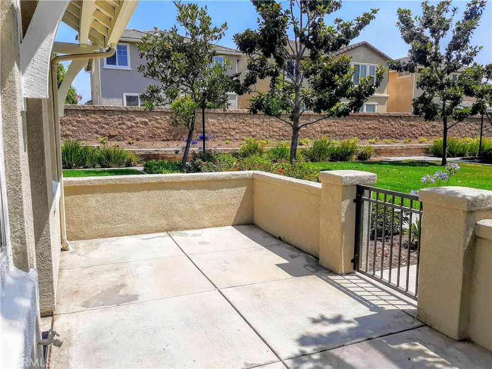 6954 Castor Chino, CA 91710