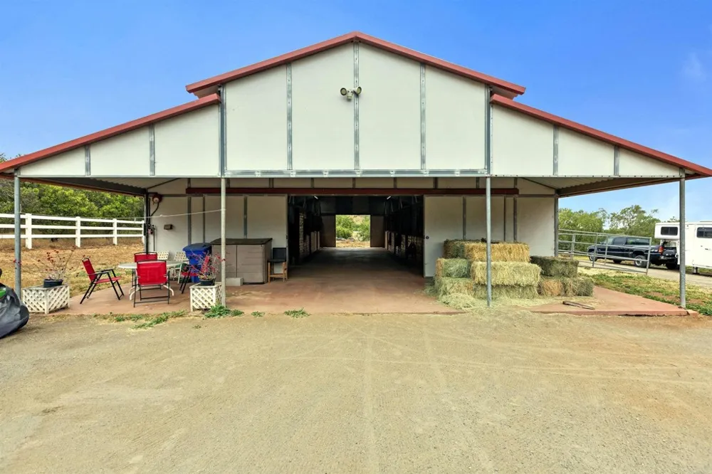 334 Rainbow Crest Road Fallbrook, CA 92028