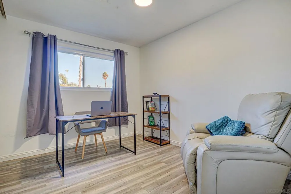 631 Charles Dr. Oceanside, CA 92057