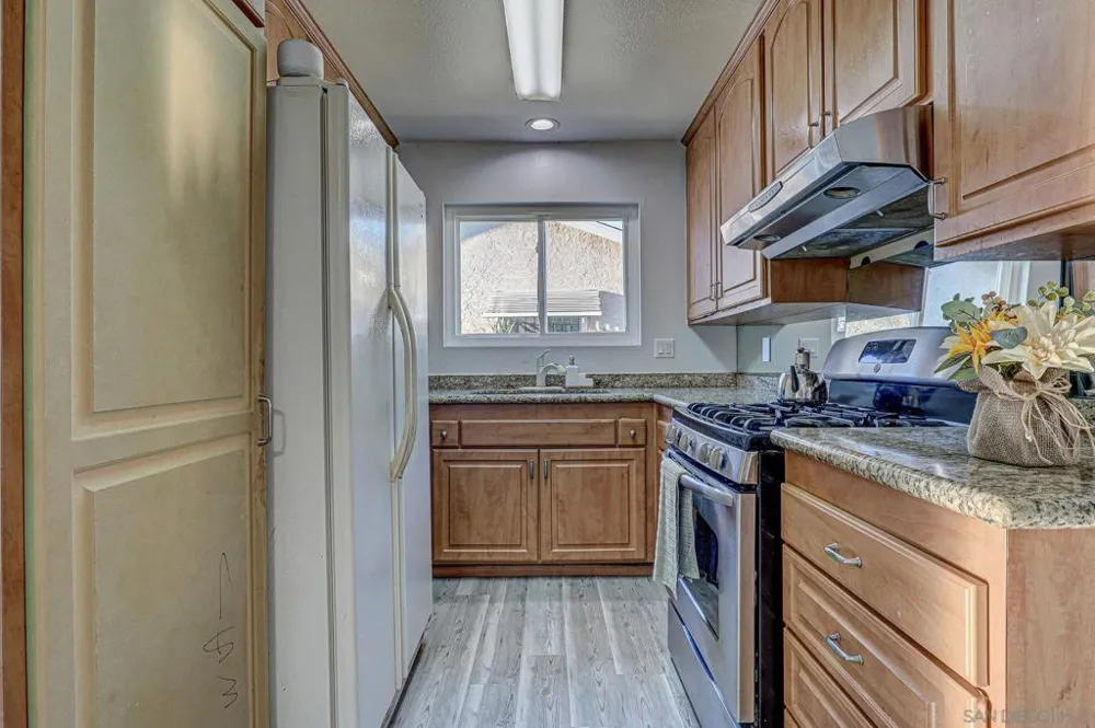 631 Charles Dr. Oceanside, CA 92057