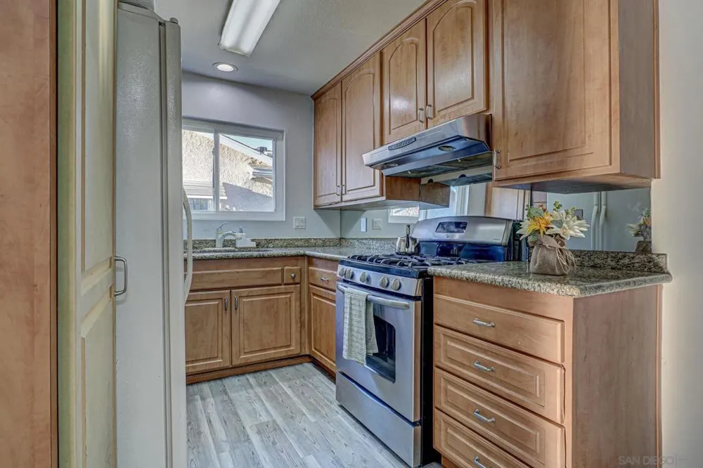 631 Charles Dr. Oceanside, CA 92057