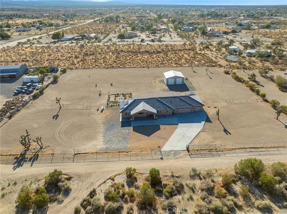 11374 Desert View Pinon Hills, CA 92372