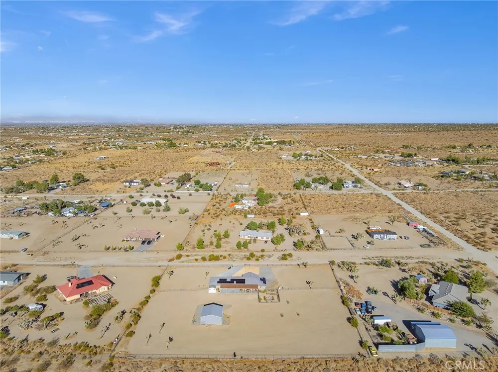 11374 Desert View Pinon Hills, CA 92372
