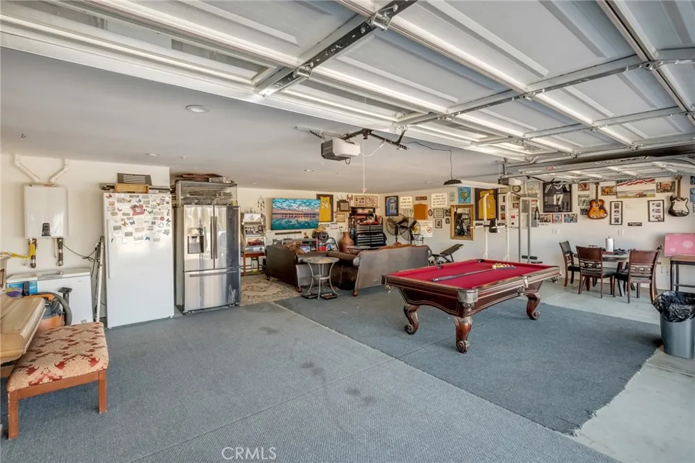 11374 Desert View Pinon Hills, CA 92372
