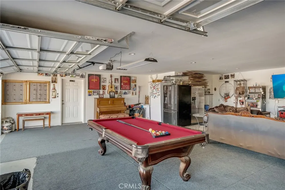 11374 Desert View Pinon Hills, CA 92372