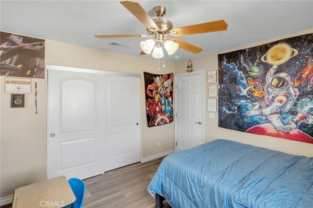 11374 Desert View Pinon Hills, CA 92372