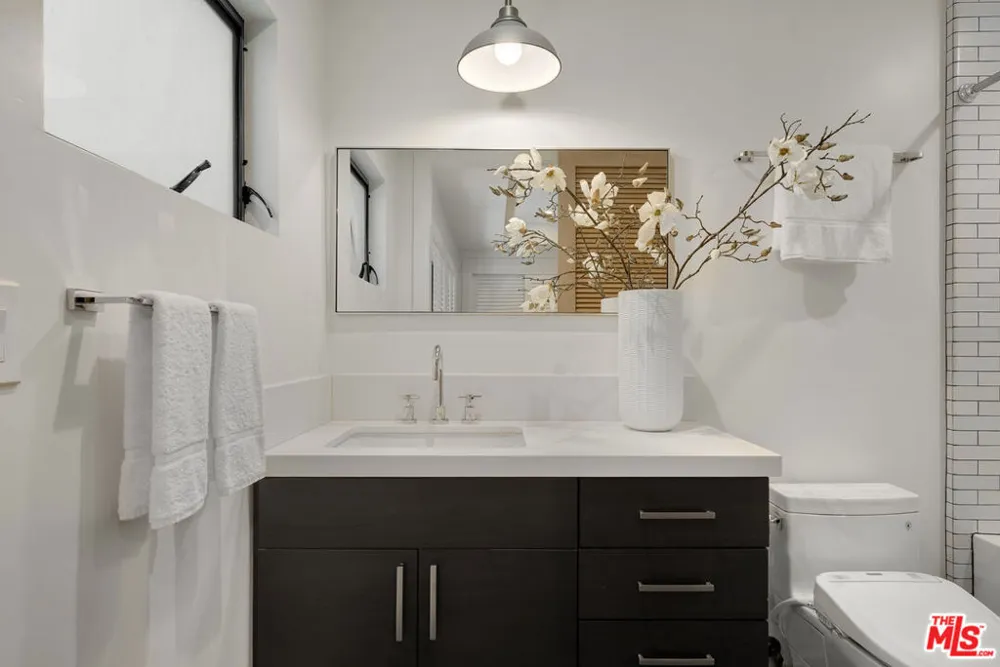 521 Loring Avenue Los Angeles, CA 90024