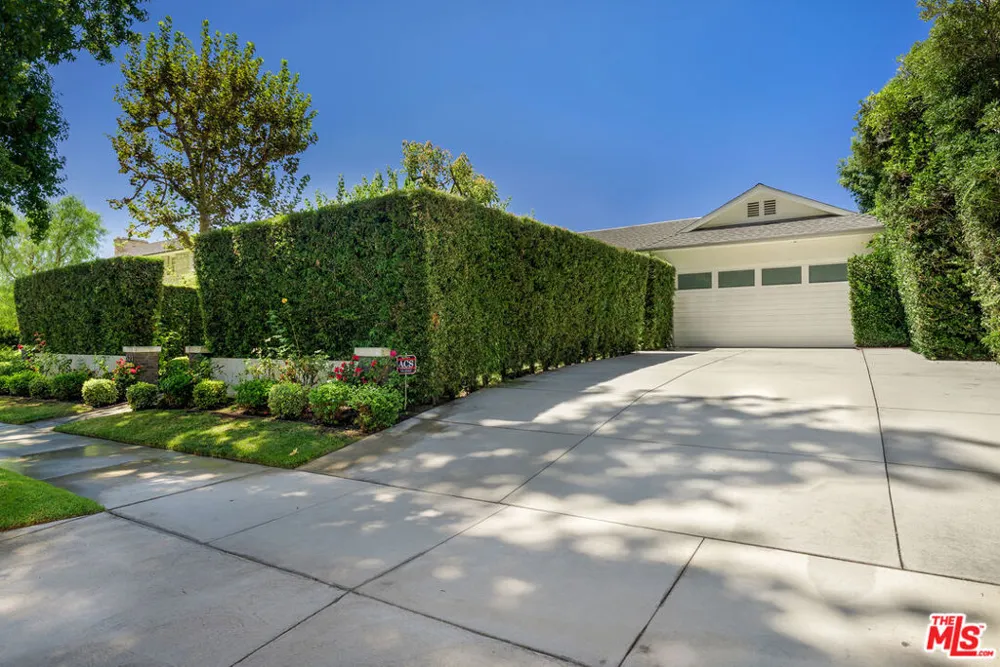 521 Loring Avenue Los Angeles, CA 90024