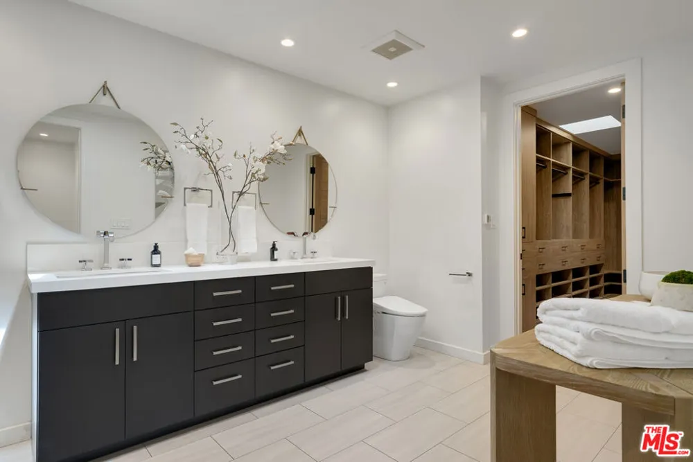 521 Loring Avenue Los Angeles, CA 90024