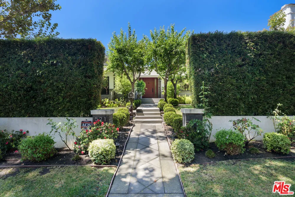 521 Loring Avenue Los Angeles, CA 90024