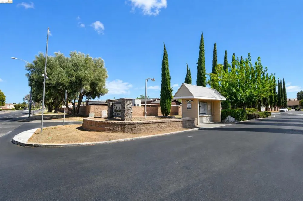 365 Stonyford Dr Pittsburg, CA 94565