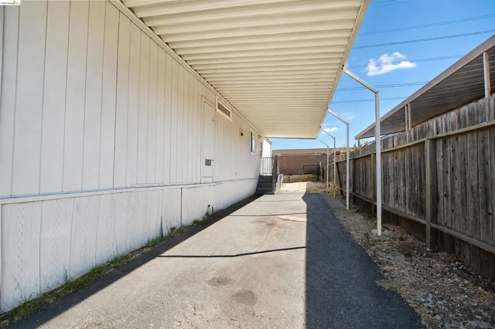 365 Stonyford Dr Pittsburg, CA 94565