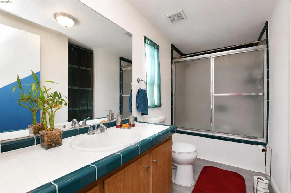 365 Stonyford Dr Pittsburg, CA 94565
