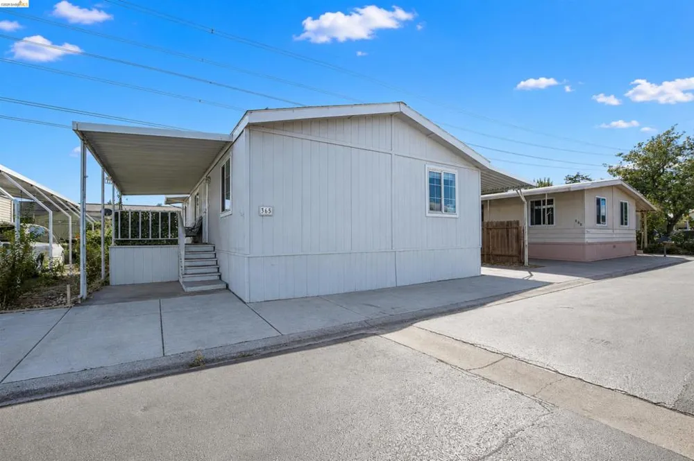 365 Stonyford Dr Pittsburg, CA 94565