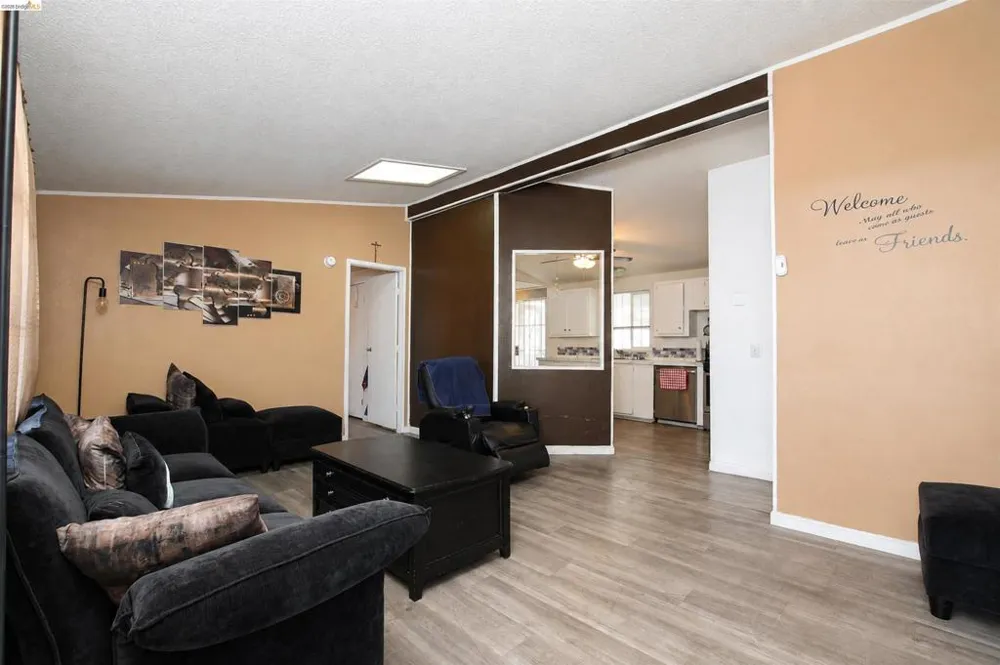 365 Stonyford Dr Pittsburg, CA 94565