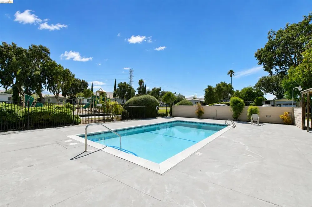 365 Stonyford Dr Pittsburg, CA 94565