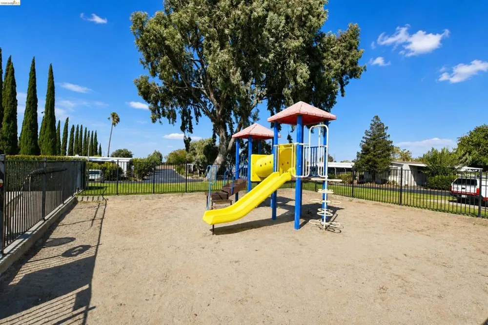 365 Stonyford Dr Pittsburg, CA 94565