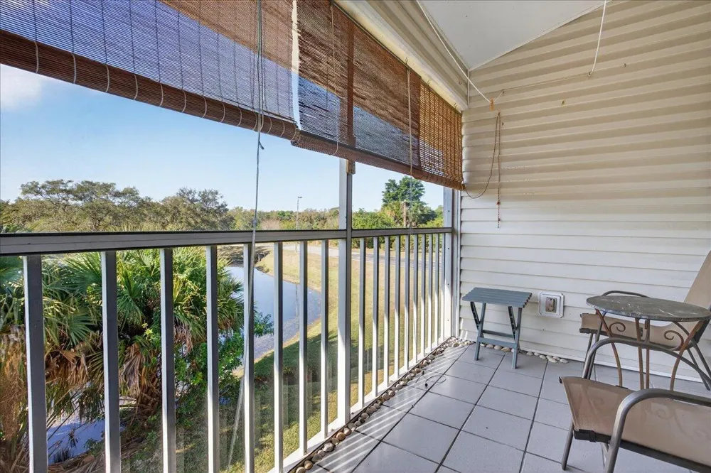 1810 Waterford Drive #6 Vero Beach, FL 32966