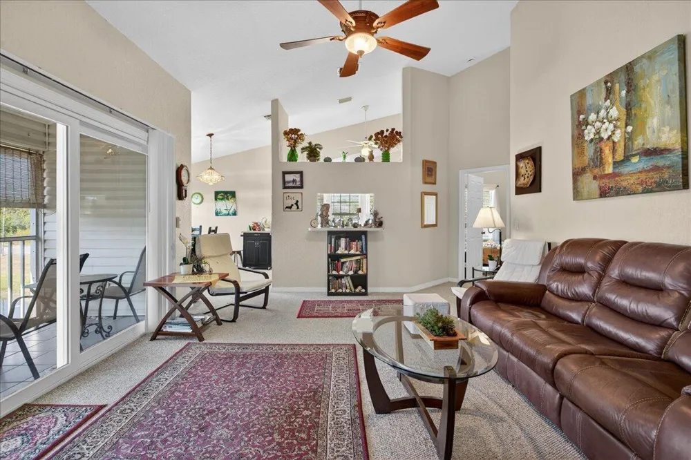 1810 Waterford Drive #6 Vero Beach, FL 32966