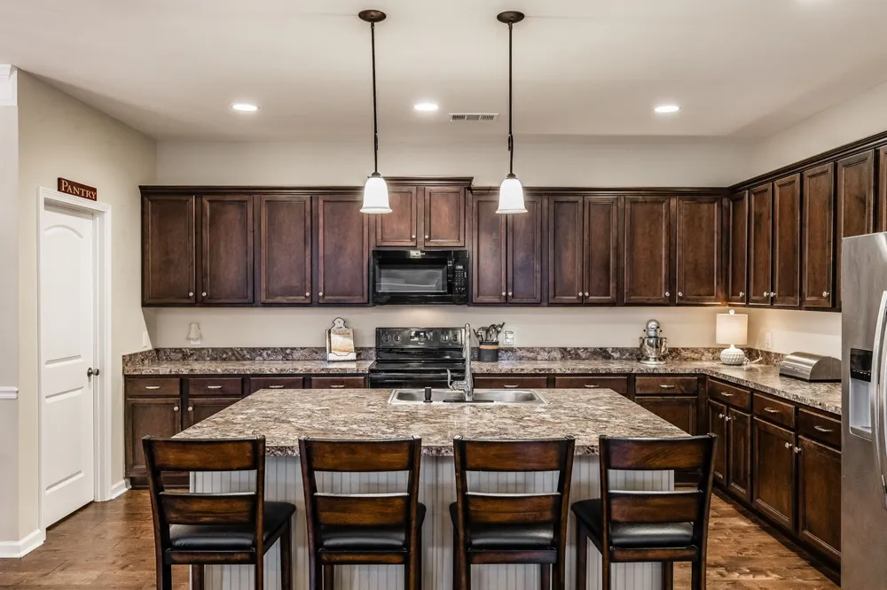 1122 S McMahan Dr S Gallatin, TN 37066