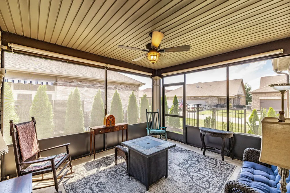 1122 S McMahan Dr S Gallatin, TN 37066