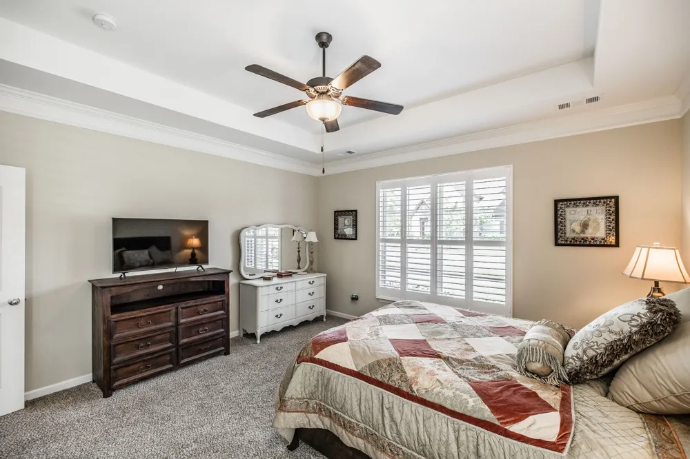 1122 S McMahan Dr S Gallatin, TN 37066