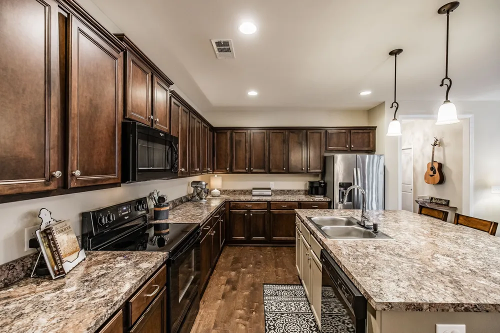 1122 S McMahan Dr S Gallatin, TN 37066