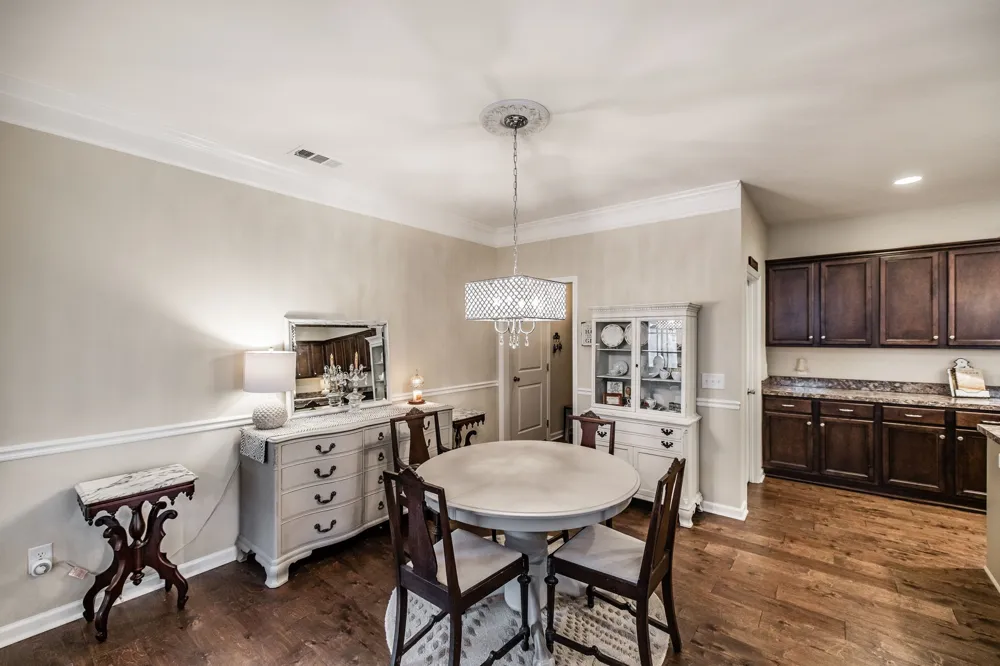 1122 S McMahan Dr S Gallatin, TN 37066