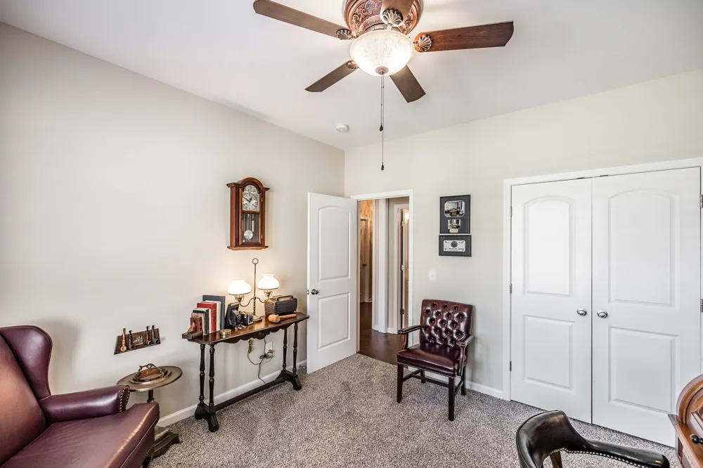 1122 S McMahan Dr S Gallatin, TN 37066
