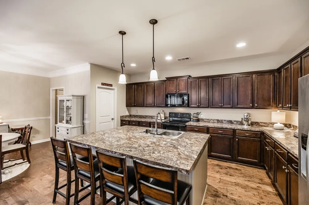 1122 S McMahan Dr S Gallatin, TN 37066