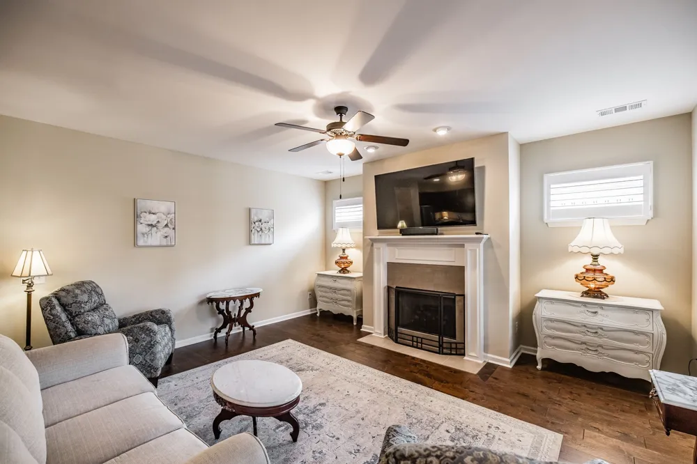 1122 S McMahan Dr S Gallatin, TN 37066