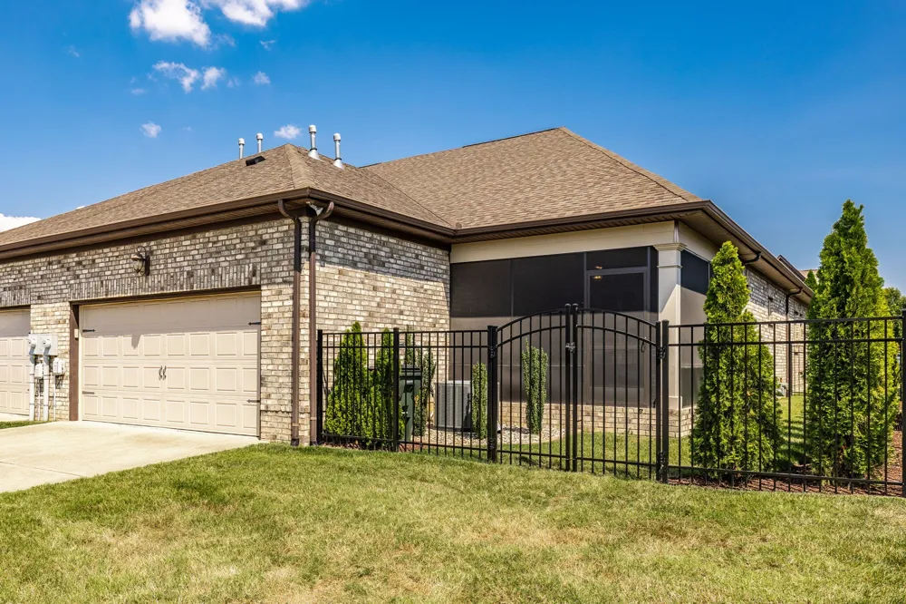 1122 S McMahan Dr S Gallatin, TN 37066