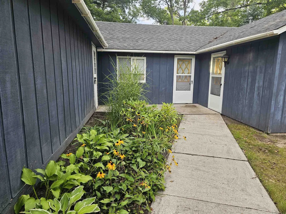 6842 M-65 Plainfield Township, MI 48739