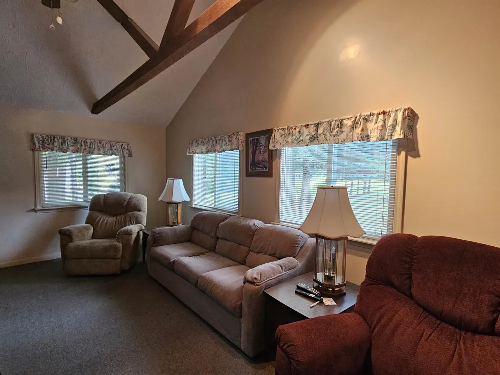 6842 M-65 Plainfield Township, MI 48739