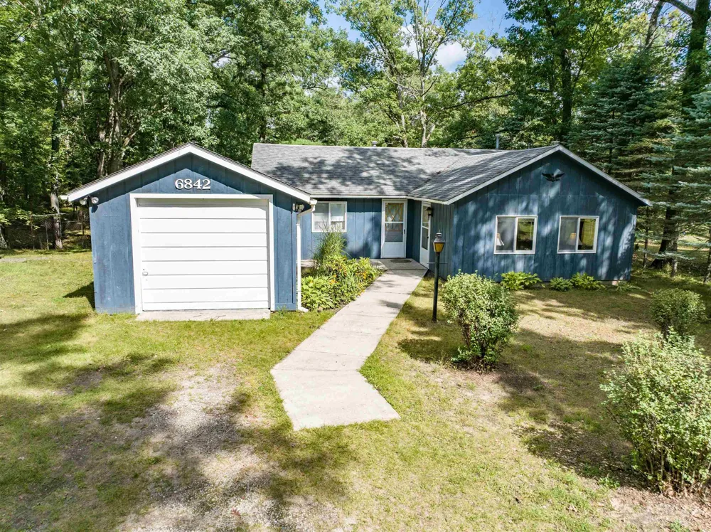 6842 M-65 Plainfield Township, MI 48739