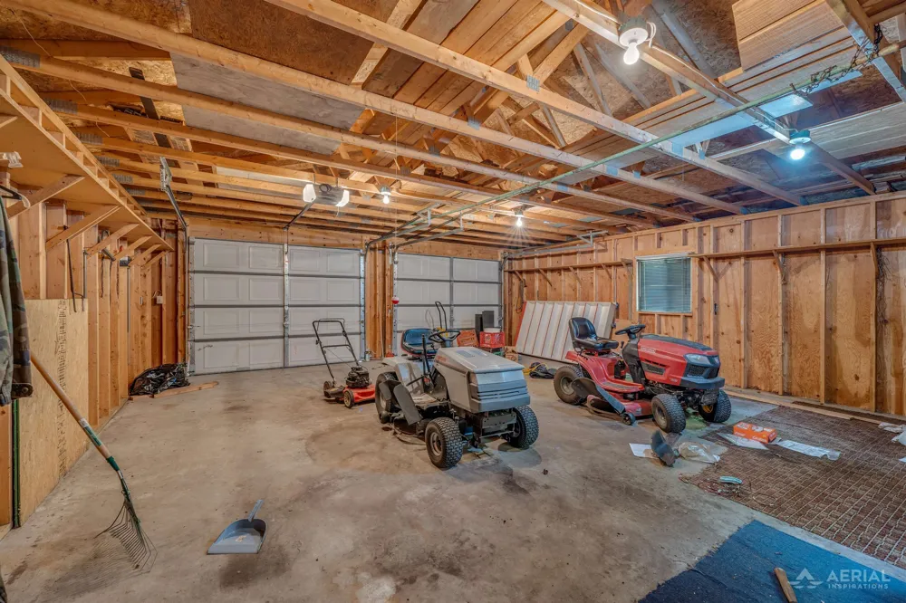 6842 M-65 Plainfield Township, MI 48739