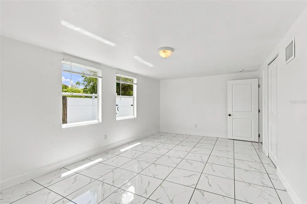 7101 15TH STREET St Petersburg, FL 33702