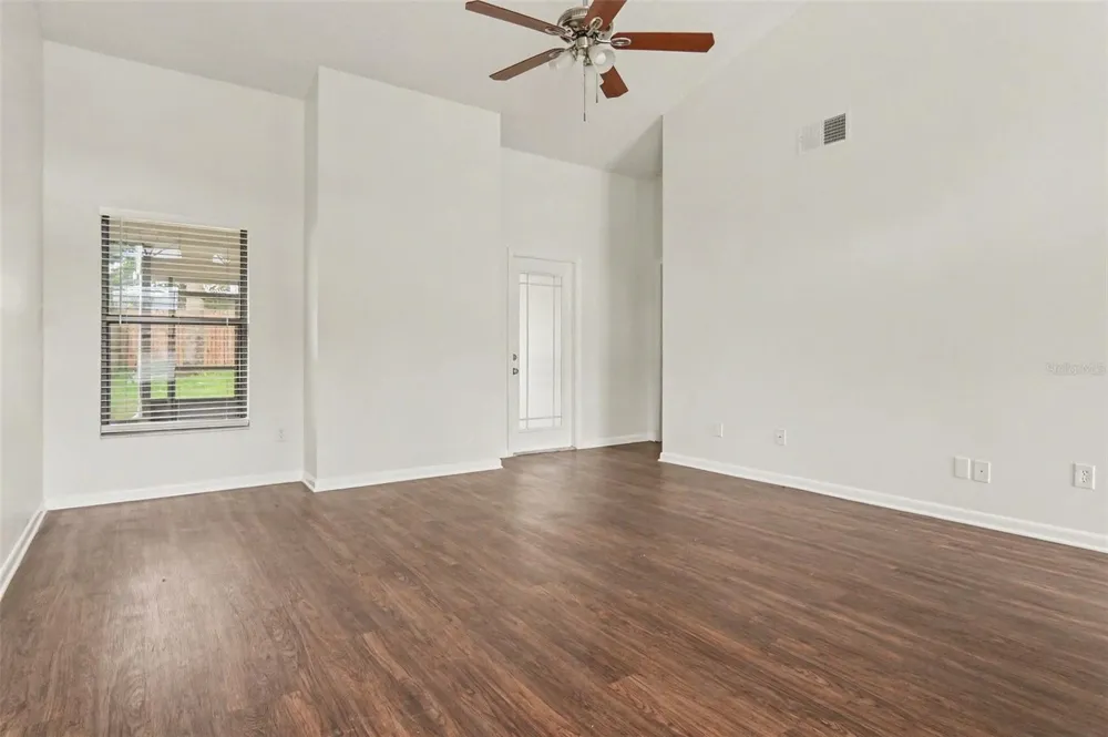 1097 COVINGTON STREET Oviedo, FL 32765
