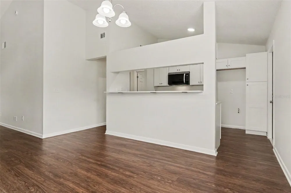 1097 COVINGTON STREET Oviedo, FL 32765