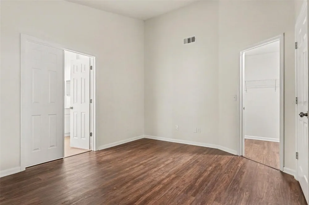 1097 COVINGTON STREET Oviedo, FL 32765