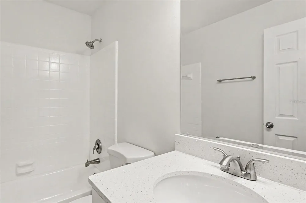 1097 COVINGTON STREET Oviedo, FL 32765