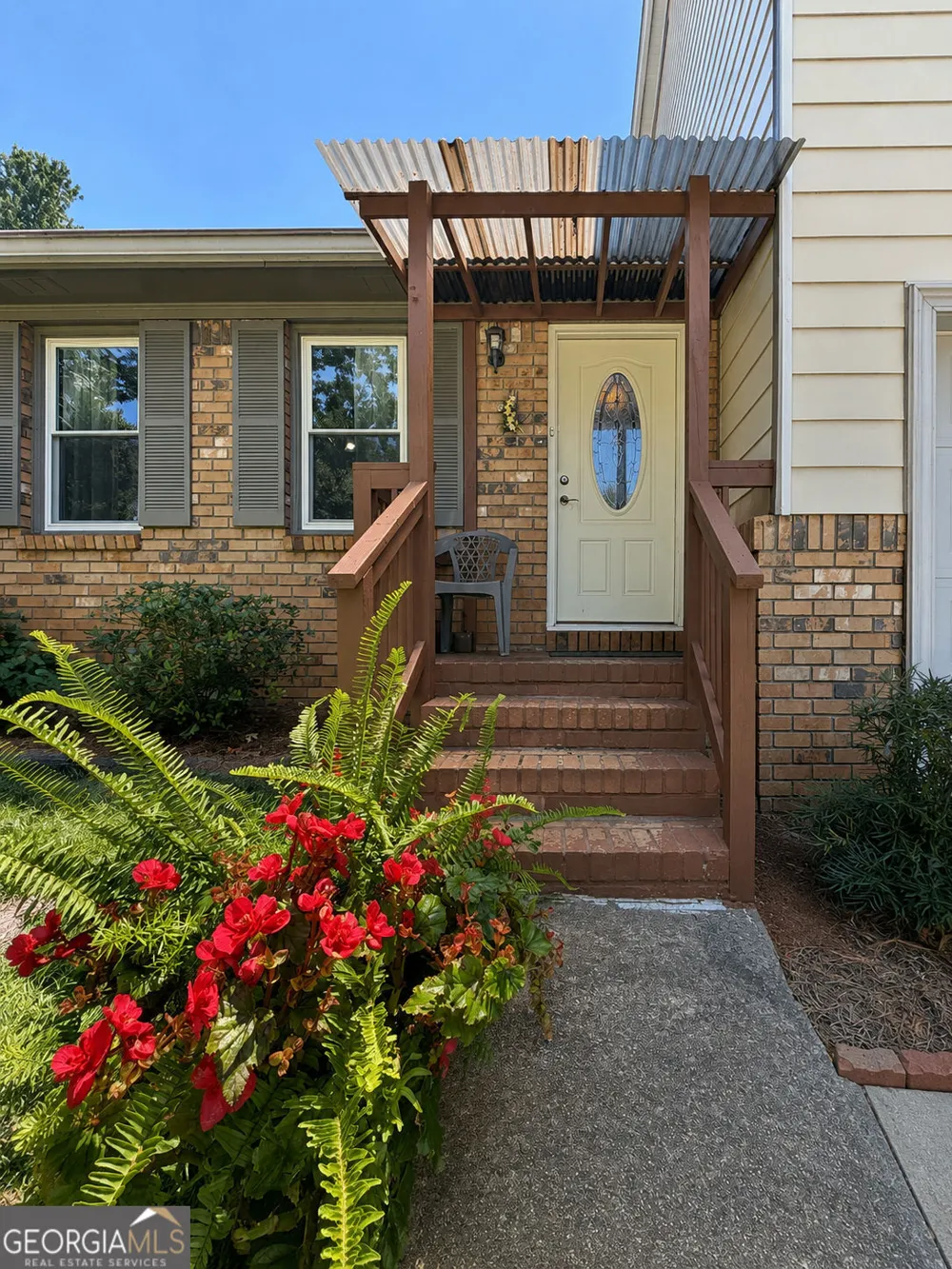 1627 Dogwood LN Acworth, GA 30102