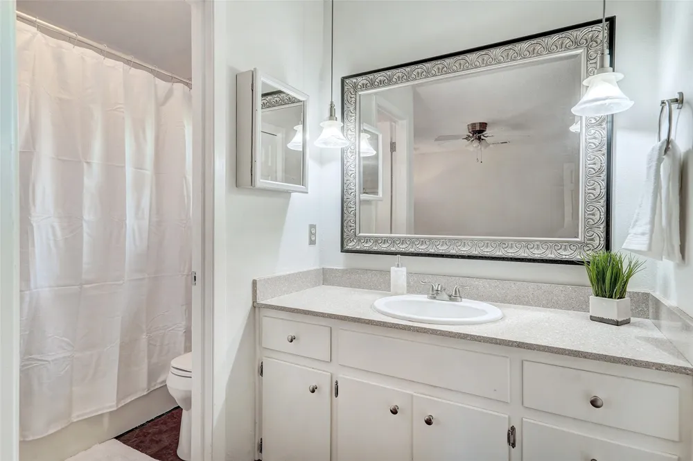 1105 Riviera Circle Cedar Park, TX 78613