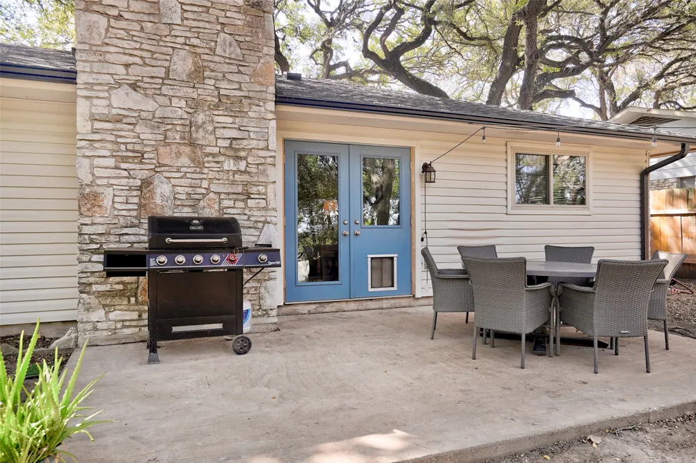 1105 Riviera Circle Cedar Park, TX 78613