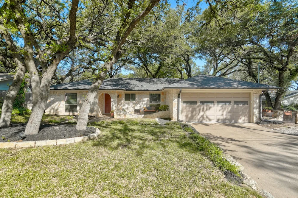 1105 Riviera Circle Cedar Park, TX 78613