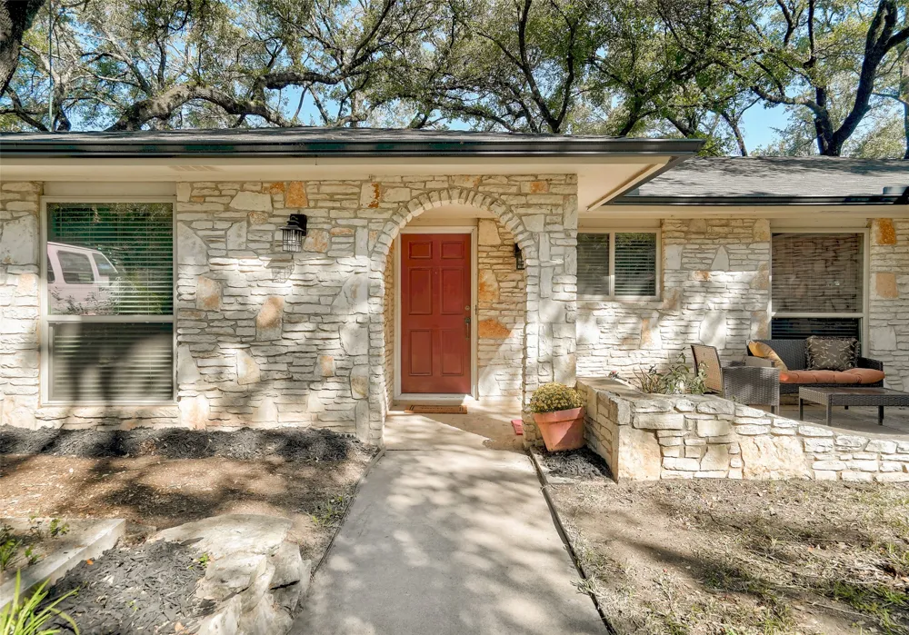1105 Riviera Circle Cedar Park, TX 78613